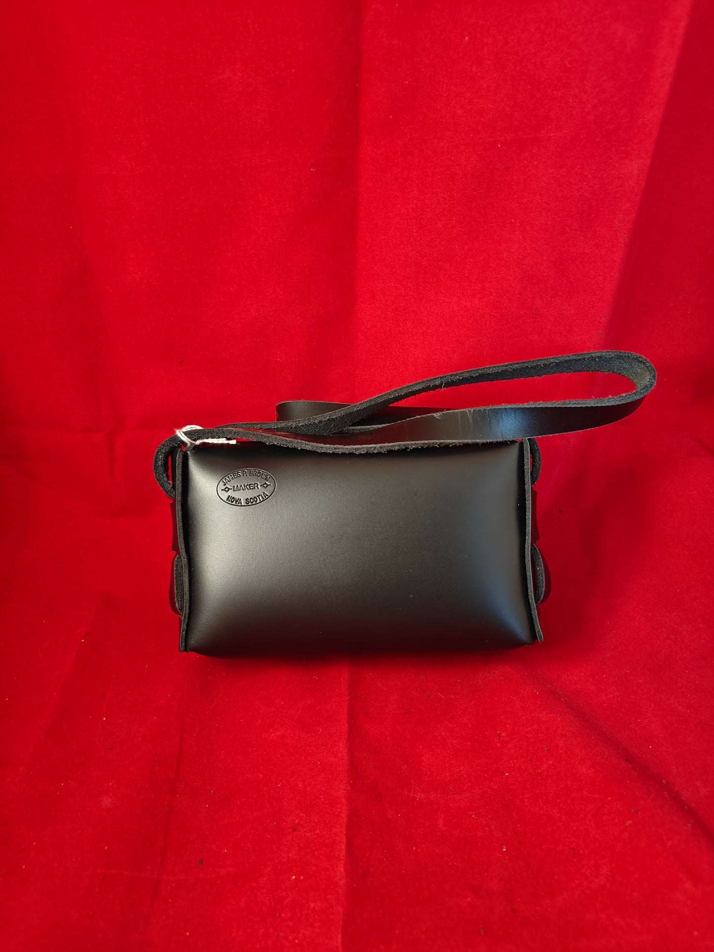Dual-Woven Clutch (Black/Brass)