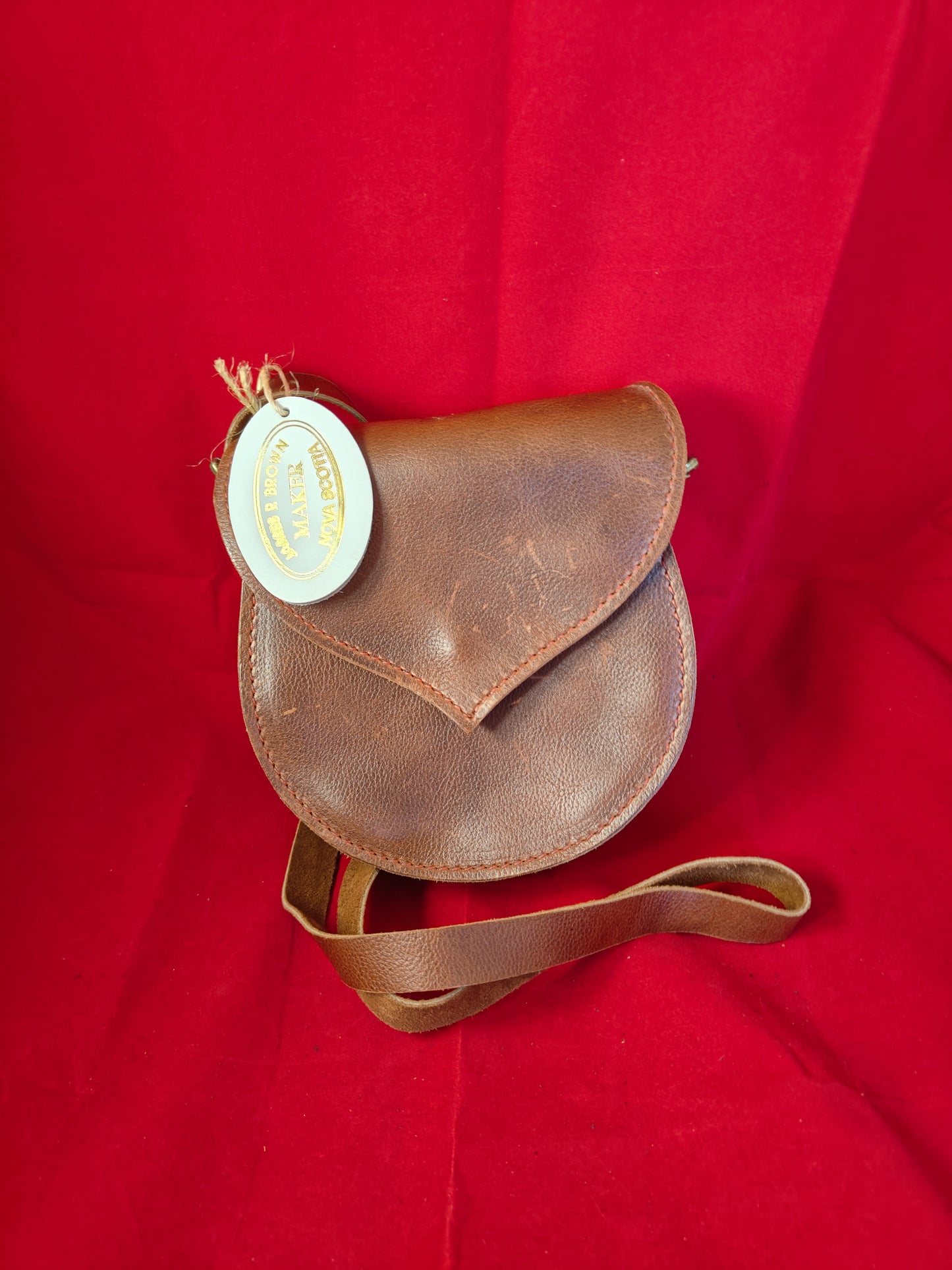 Heart Crossbody (Brown/Red/Brass)