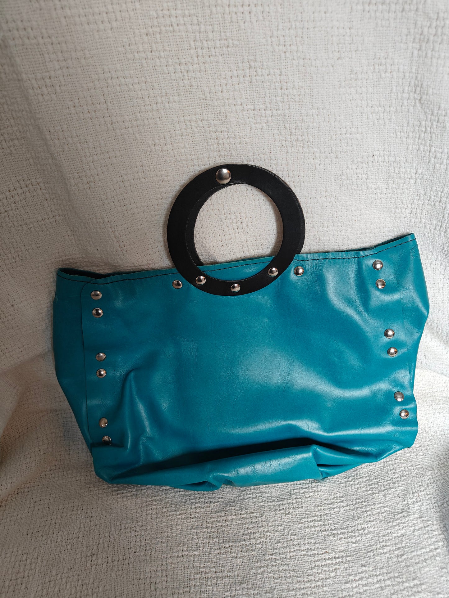 Mod Circle Handbags